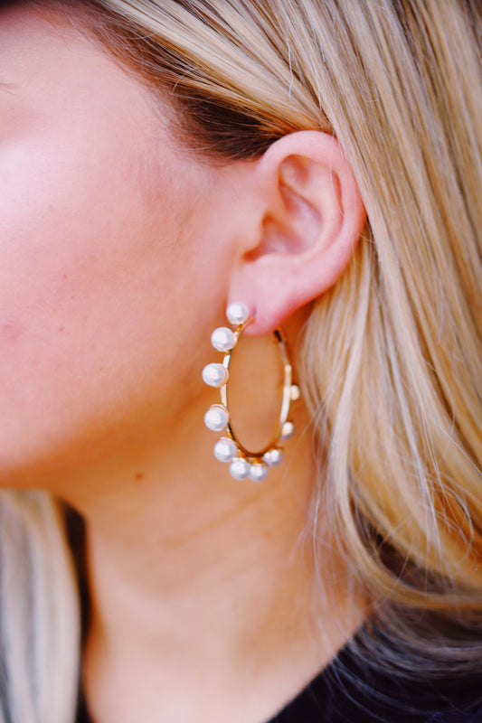 Mia pearl earring hoops